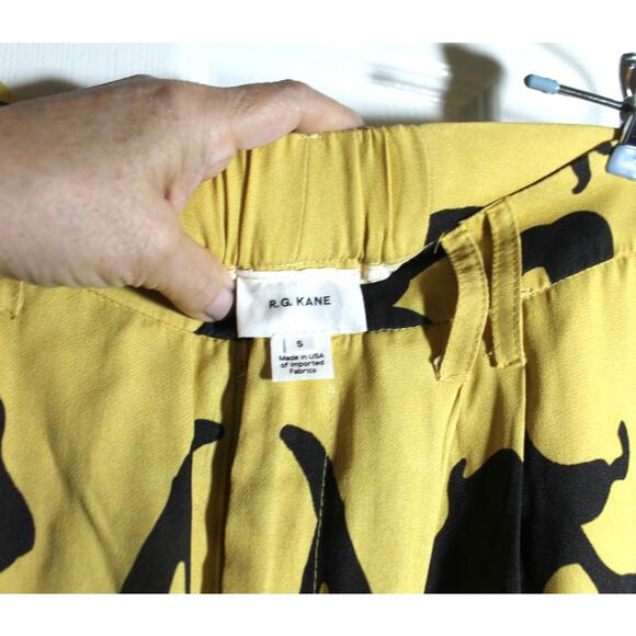 R. G. Kane Yellow Print Wide Leg Pants sz S - Picture 4 of 4